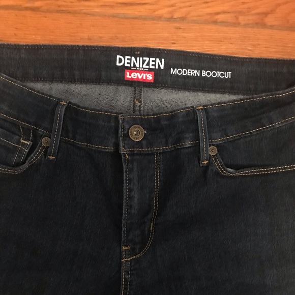 Modern Boot Cut Women’s Jeans - Picture 2 of 4